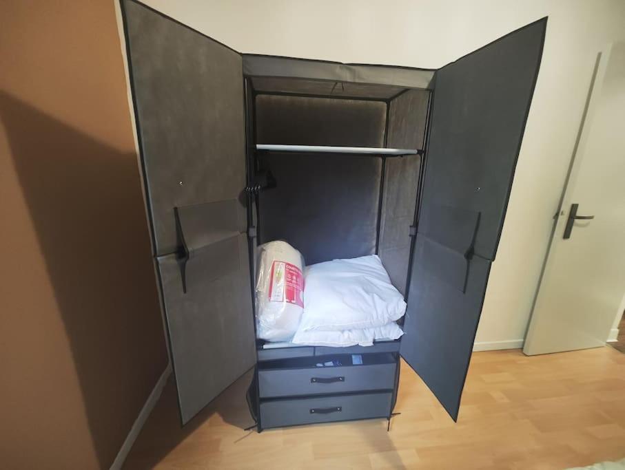 Comfortable T2 Apartment In Neudorf, Strasbourg Ngoại thất bức ảnh